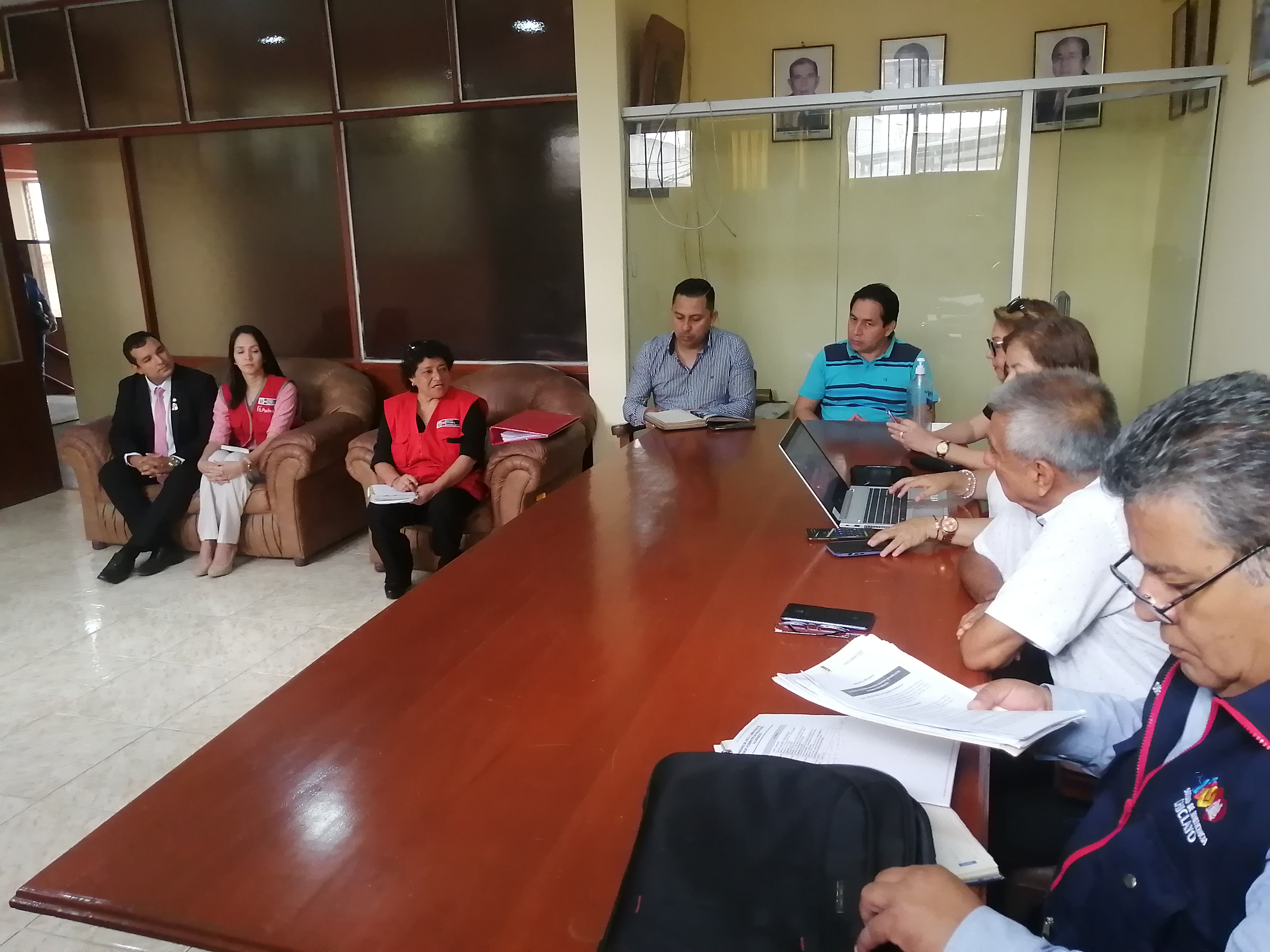  LA SOCIEDAD DE BENEFICENCIA DE CHICLAYO RECIBIÓ A LA VICEMINISTRA DE LA MUJER Y POBLACIONES VULNERABLES PARA DISCUTIR EL PROGRESO DE LAS ACCIONES OPERATIVAS EN RELACIÓN A LA COOPERACIÓN INTERINSTITUCIONAL PARA LA PROTECCIÓN Y ATENCIÓN DE PERSONAS VU