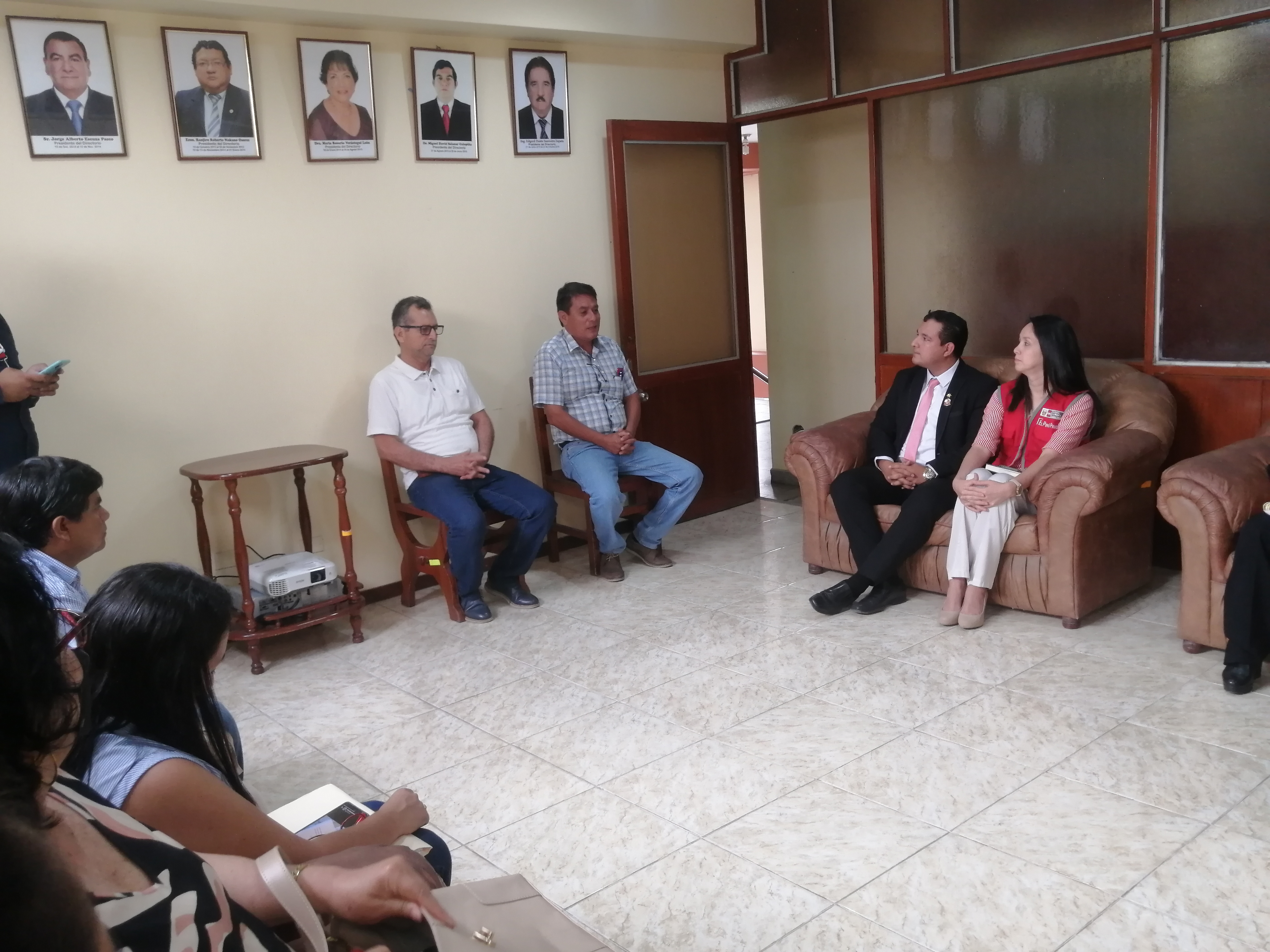  LA SOCIEDAD DE BENEFICENCIA DE CHICLAYO RECIBIÓ A LA VICEMINISTRA DE LA MUJER Y POBLACIONES VULNERABLES PARA DISCUTIR EL PROGRESO DE LAS ACCIONES OPERATIVAS EN RELACIÓN A LA COOPERACIÓN INTERINSTITUCIONAL PARA LA PROTECCIÓN Y ATENCIÓN DE PERSONAS VU