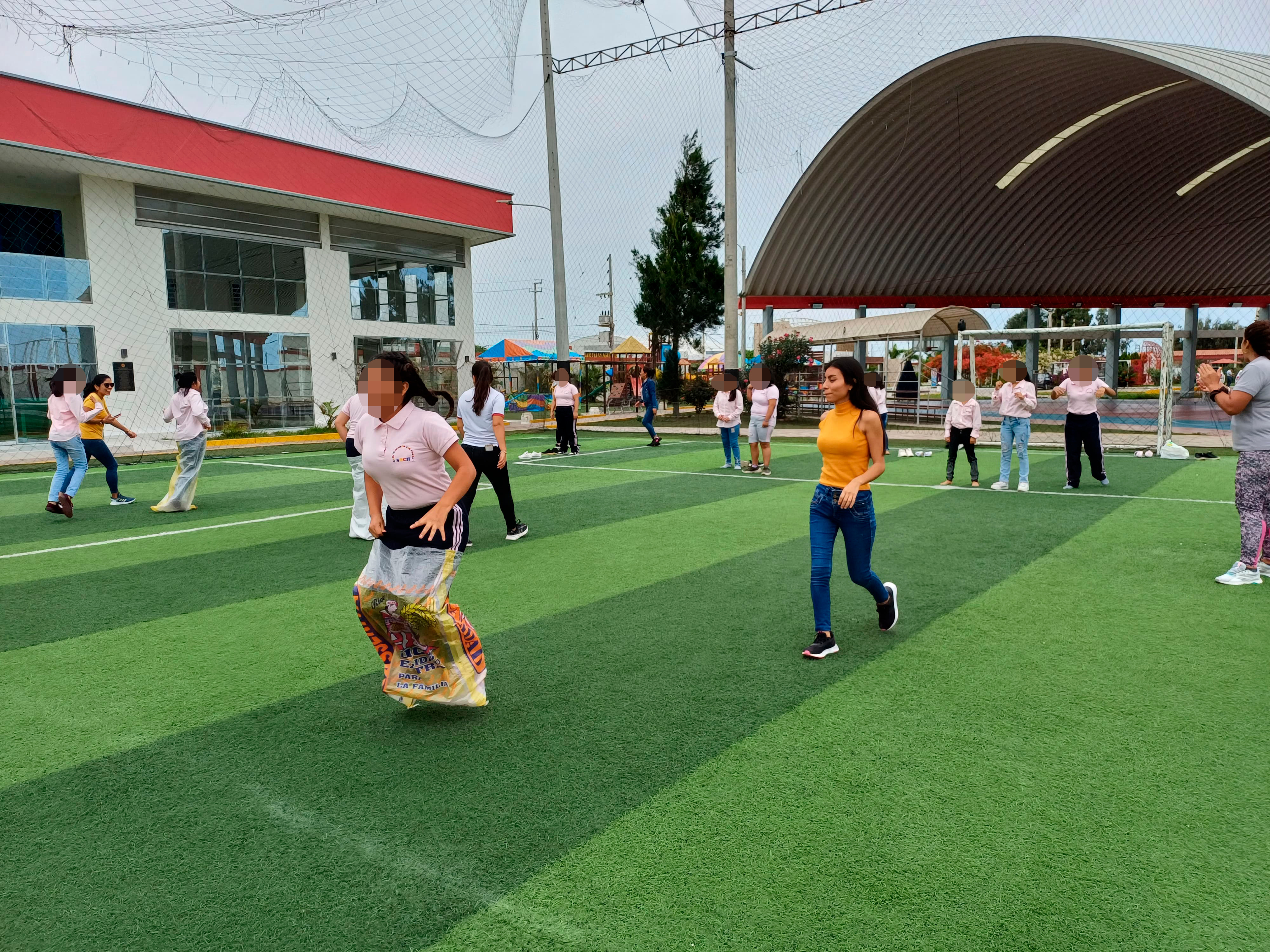 Mañana de Alegría y Solidaridad: Paseo Recreativo con Nuestras Beneficiarias en Chiclayo